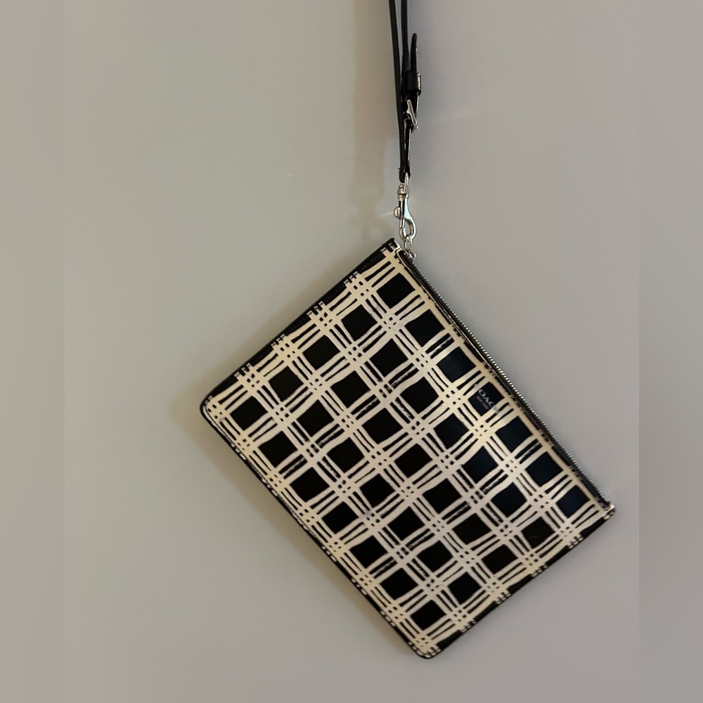 Black/white coach wristlet